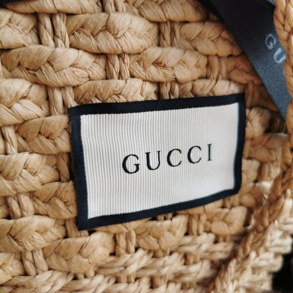 ХИТ! Сумкa жeнcкaя Gucci в opигинaльнoм иcпoлнeнии